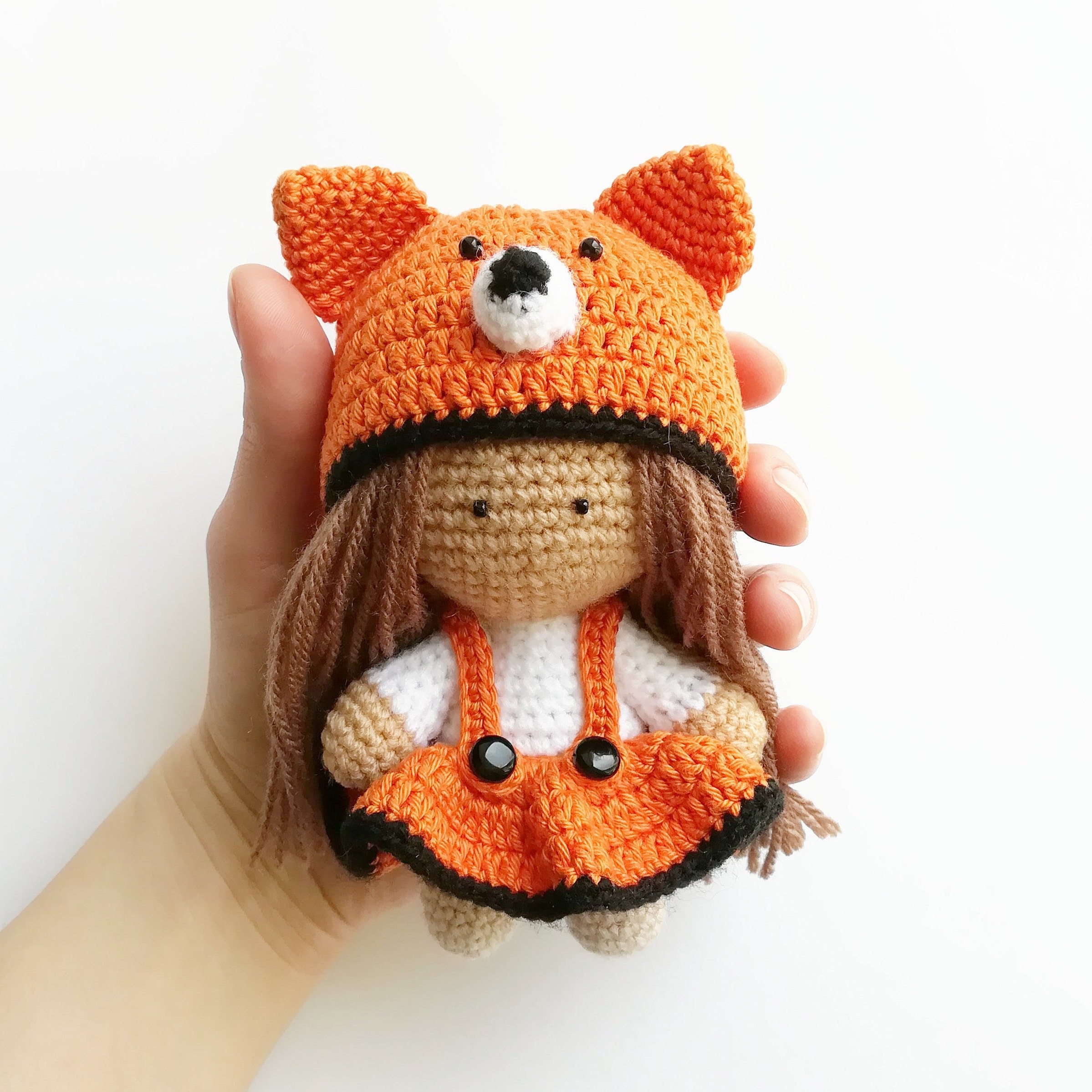 We knit crochet toys amigurumi with our own hands with detailed descriptions and photos We knit crochet toys amigurumi with our own hands with detailed descriptions and photos